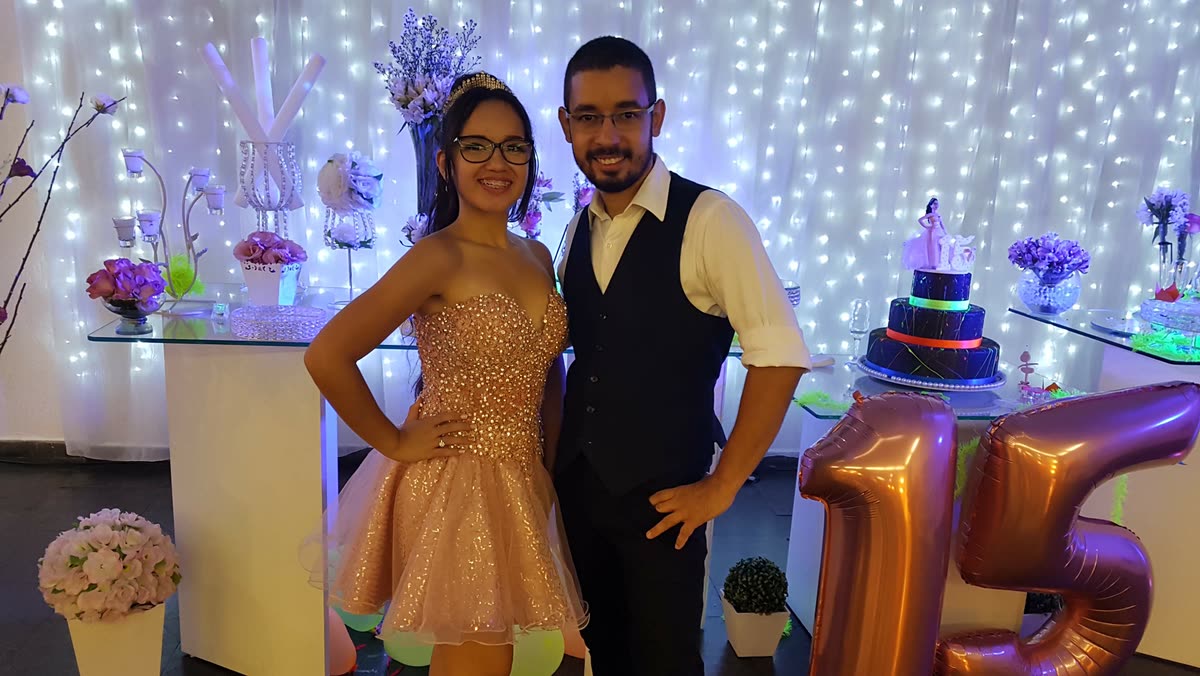 Tay · 15 anos · 09/03/2019